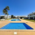 Sea View With Pool By Homing