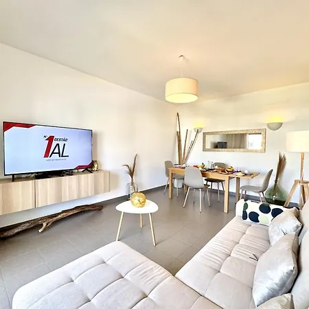 Sea View With Pool By Homing Appartement *