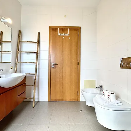 Sea View With Pool By Homing *